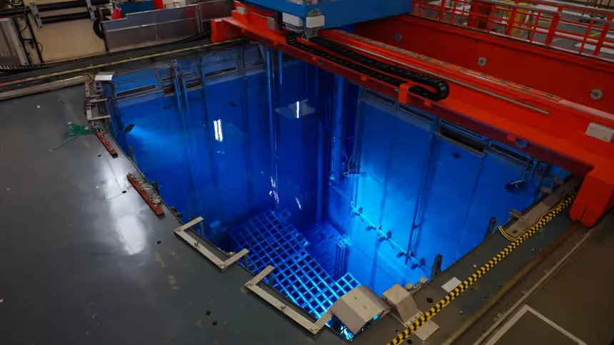 Beeld: &copy; Het splijtstofopslagbassin kerncentrale